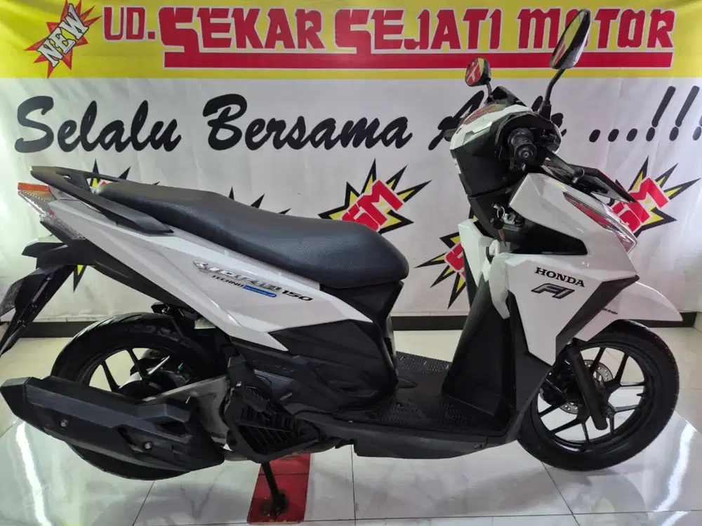 Vario 150 exclusive remot 2015 plat L