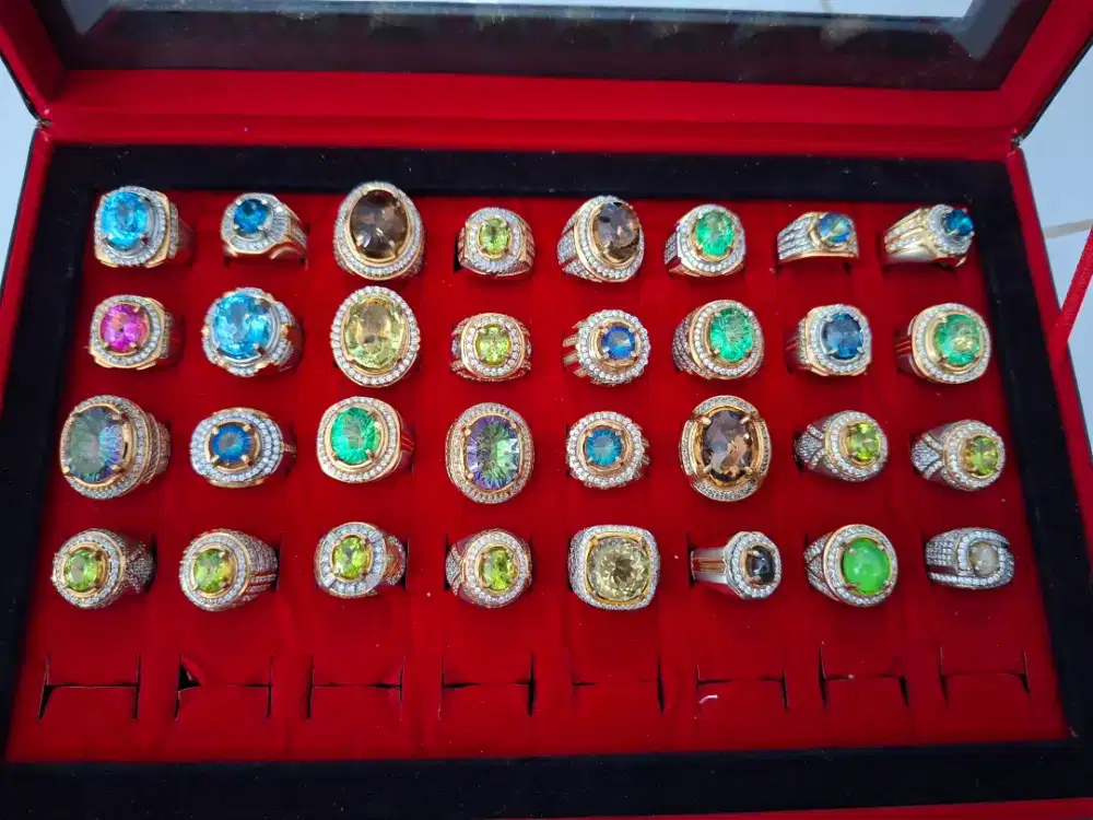 Cincin permata cantik