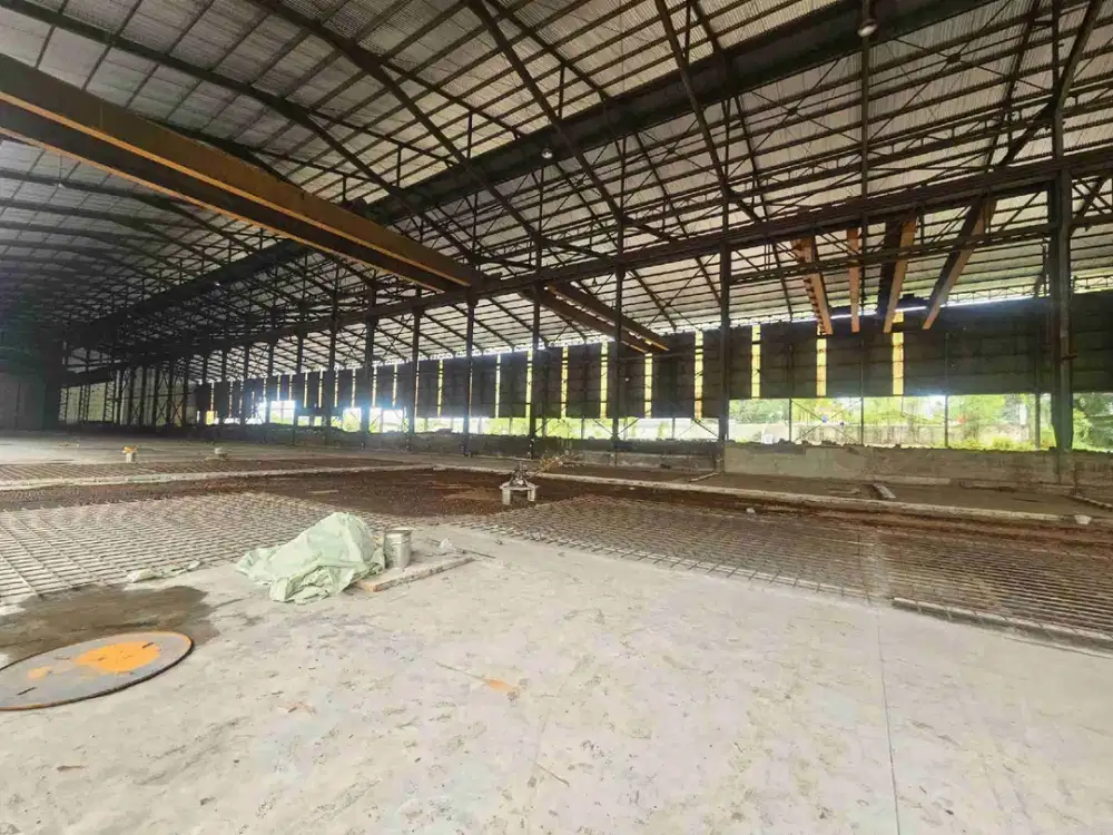 Gudang Siap Huni Tersedia Crane di Tambun Bekasi