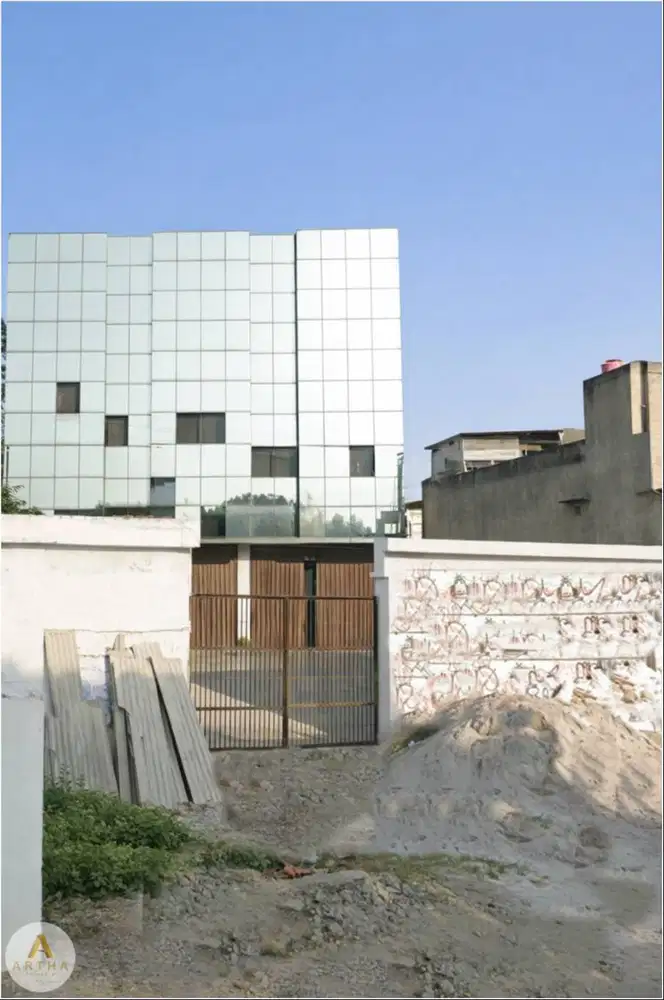 Gudang Strategis Akses Tol Mainroad Moch Toha Bandung