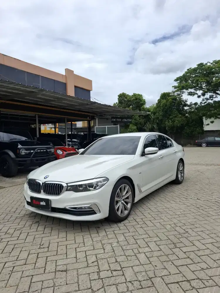 BMW 520i luxury 2018 antik termurah