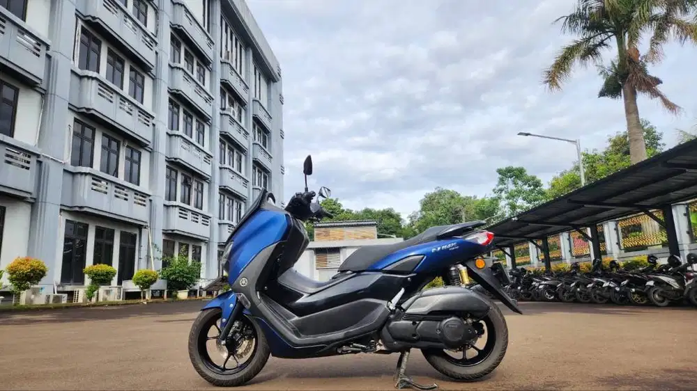 Dijual Motor Yamaha NMAX ABS Biru Kondisi 90%