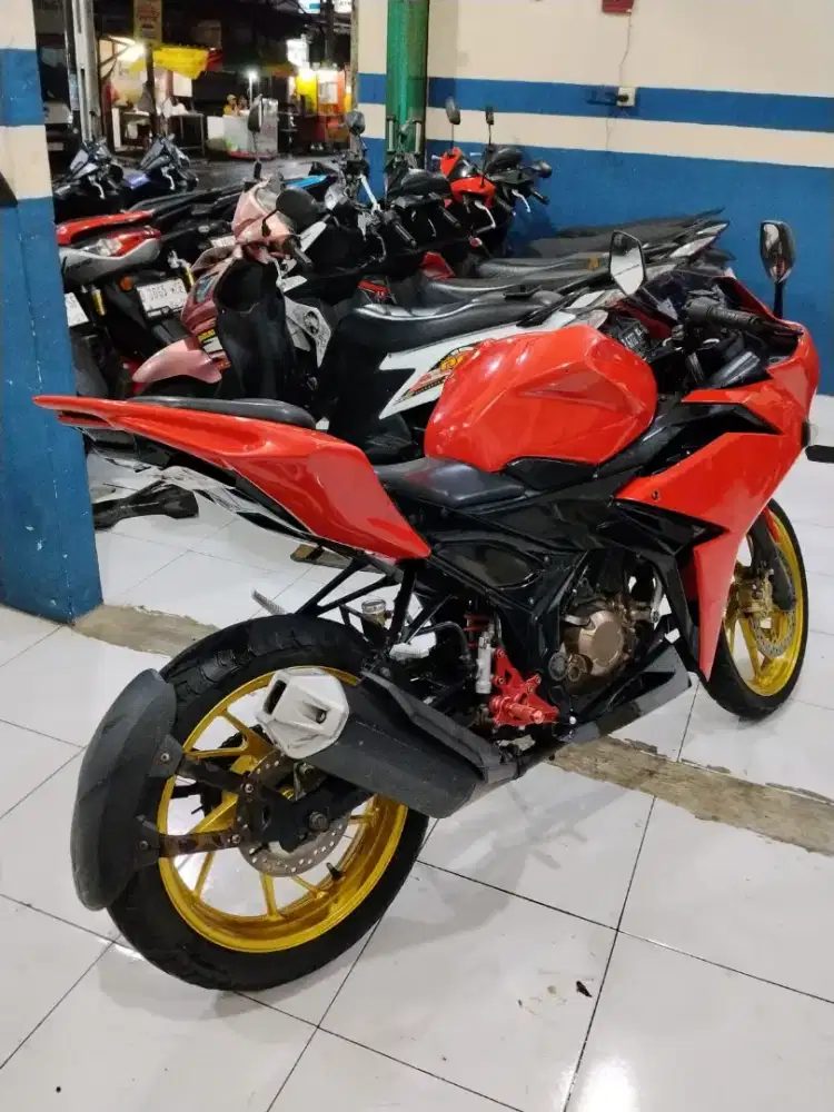 DI JUAL Honda CBR feslif 2017