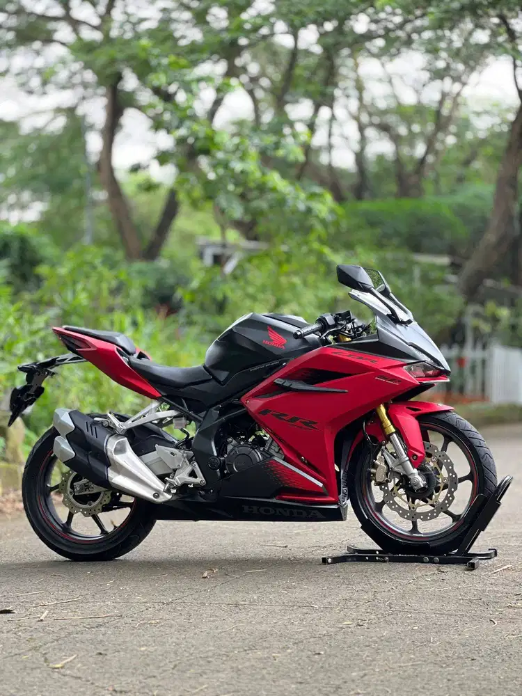 HONDA NEW CBR 250RR ABS QS 2021 MERAH KM LOW PAJAK PANJANG KAYAK BARU