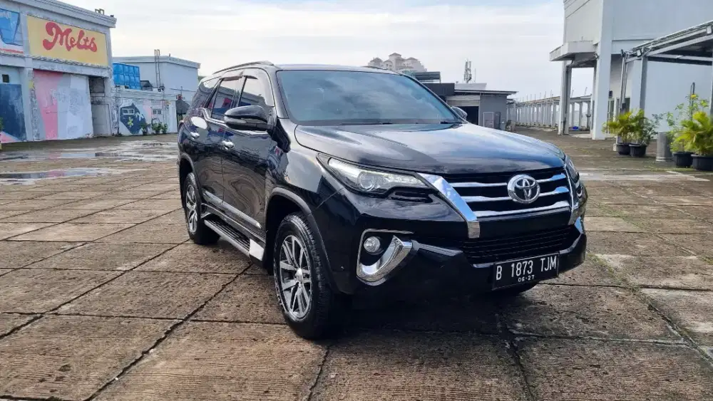 Toyota Fortuner VRZ 2017 Diesel AT