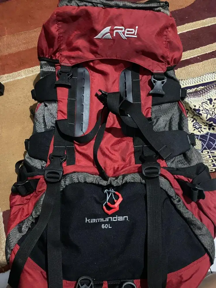Carrier arei tas gunung arei 60L