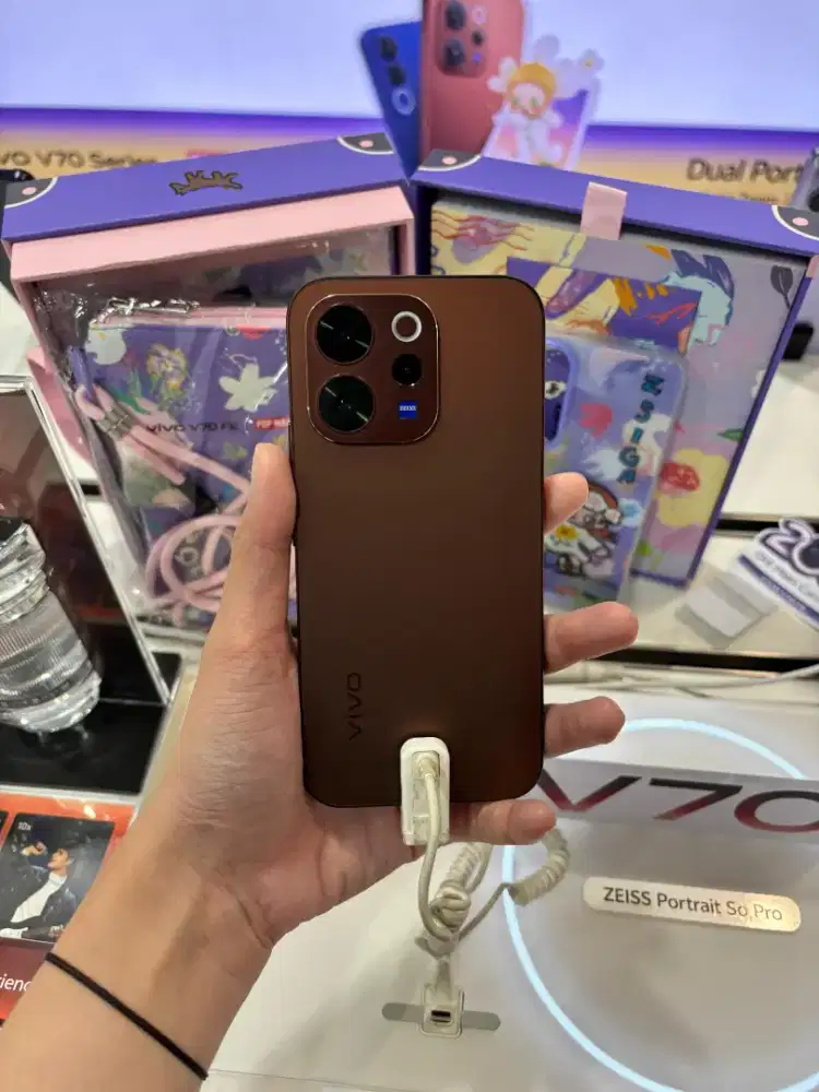 VIVO V70 5G 12/256GB