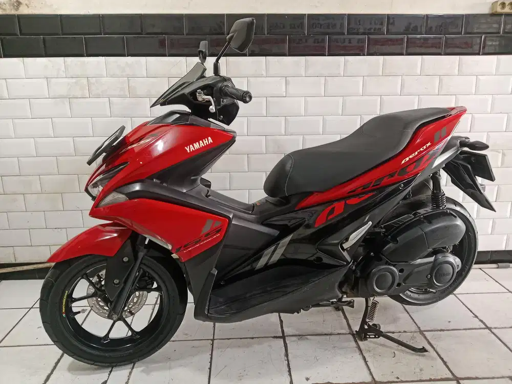 Siap pakai aerox non abs 2019 gress km low