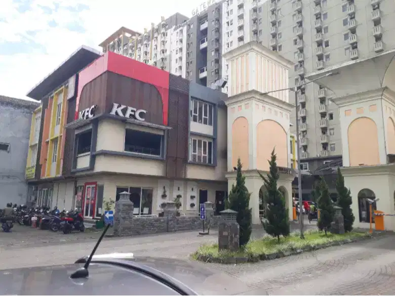 Disewakan cepat bulanan Aprt Gateway A.Yani, Furnish, 2 br, city view