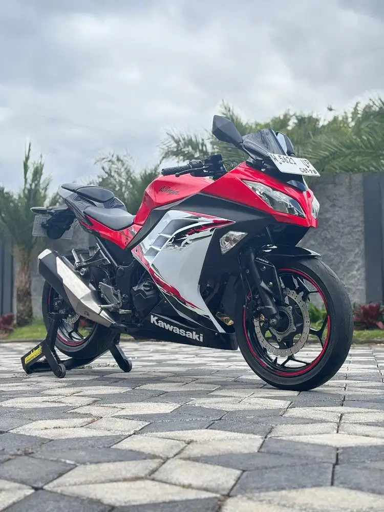 Ninja 250 FI ABS SE 2013 Merah Hitam Koko Motor