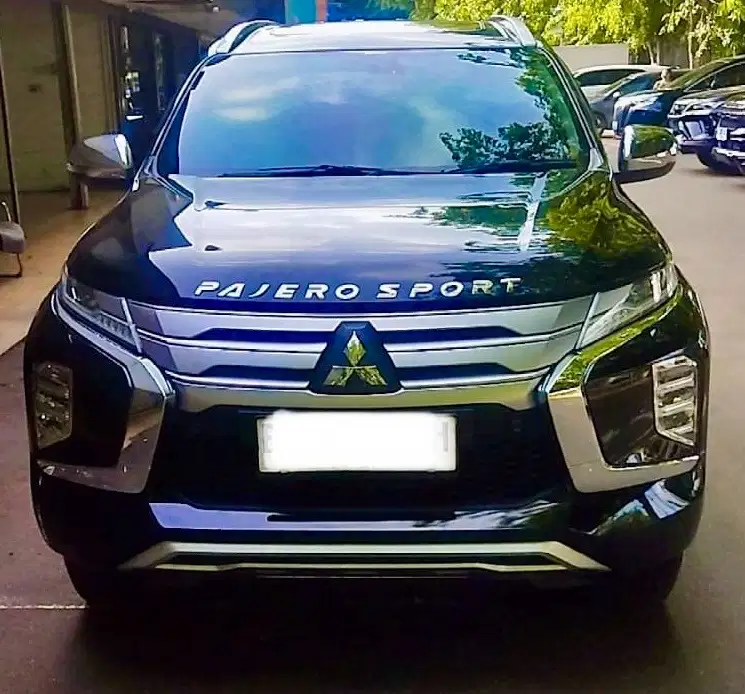 Mitshubishi Pajero Sport 4x2 Dakar