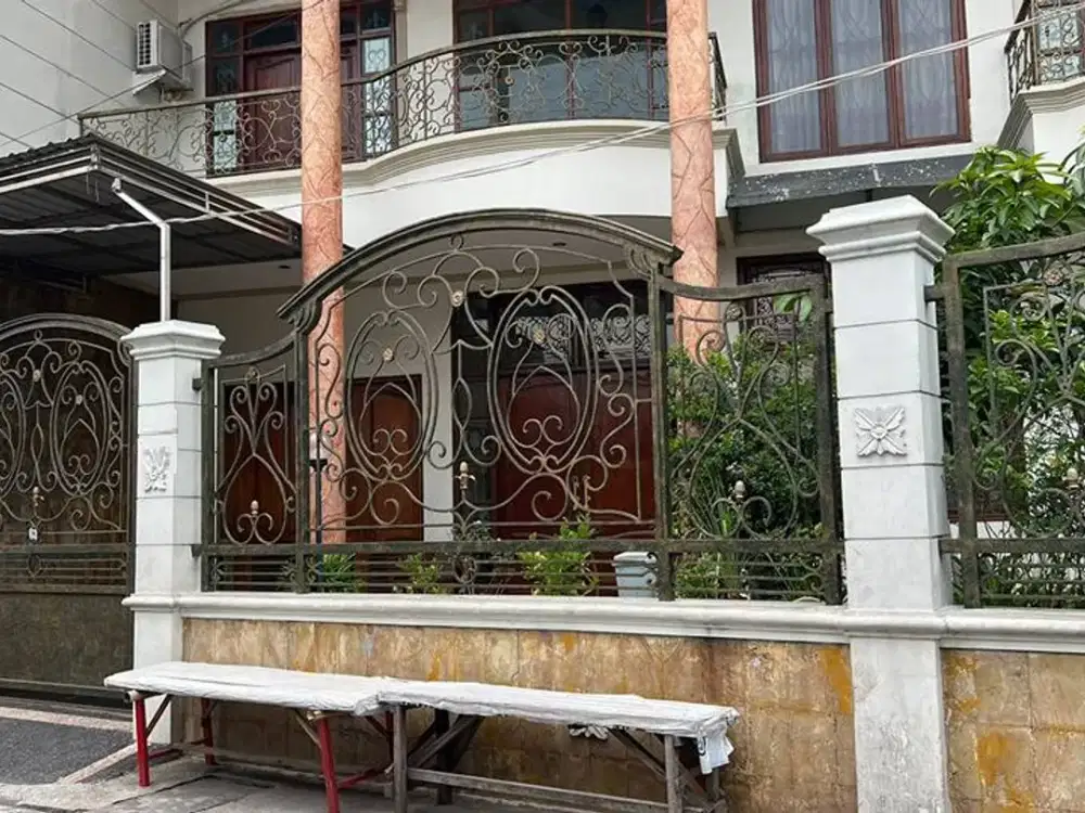 Rumah Minimalis Siwalankerto Siap Huni dekat Kampus Petra