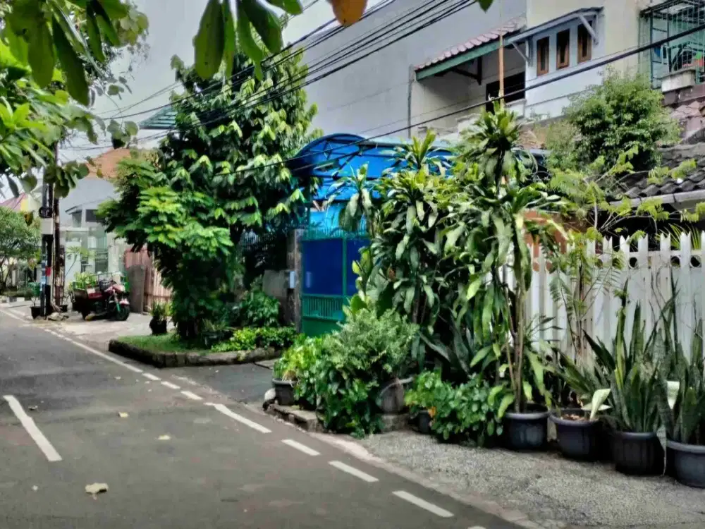 Rumah murah hitung tanah di Kayu Putih tengah