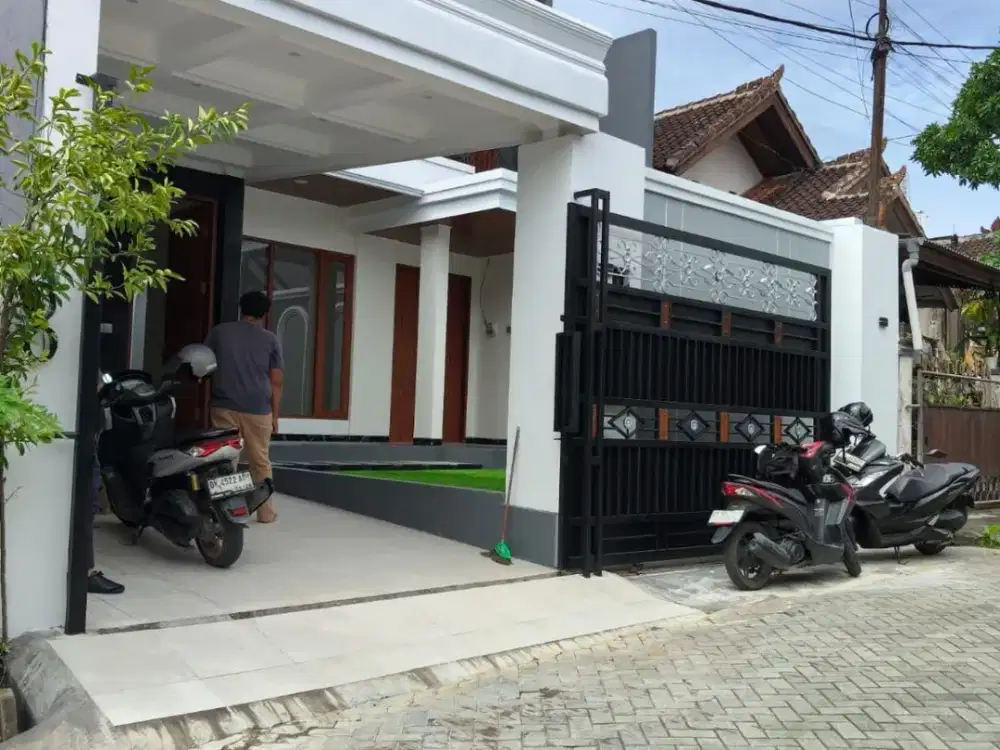 Jual Rumah Baru Lantai 2 Lokasi Di Jln Gunung Andakasa Padang Sambian Denpasar Barat Bali.Gatsu Barat, Mitra 10, Jalan gunung Agung, Mahendradata