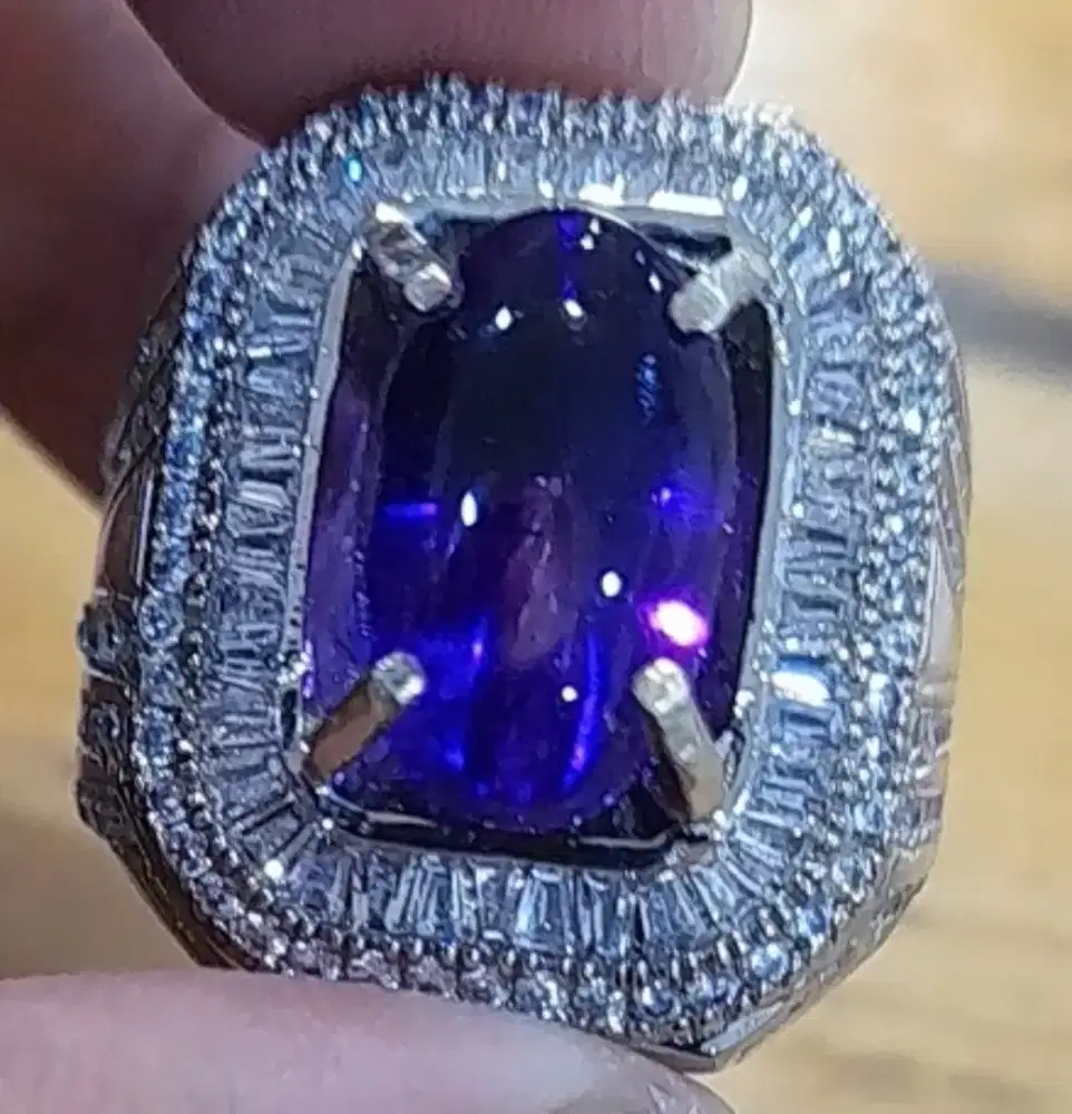 Natural Amethyst Quartz HQ