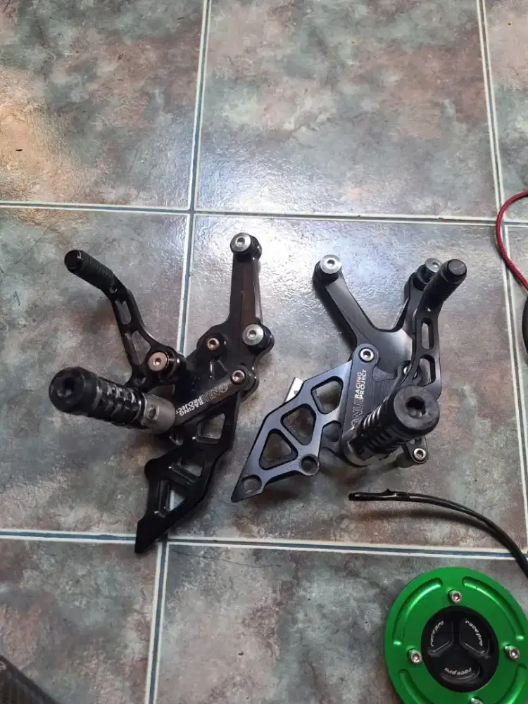 Underbone footstep new ninja 250 fi non ABS