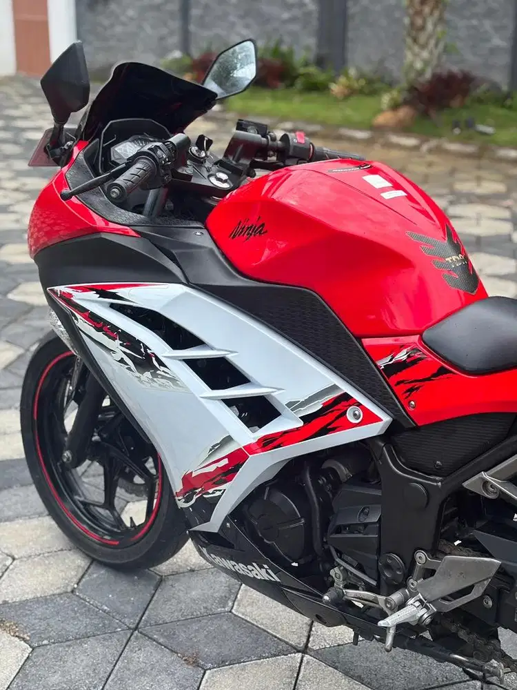 Ninja 250 FI ABS SE 2013 Odo 25rb Koko Motor