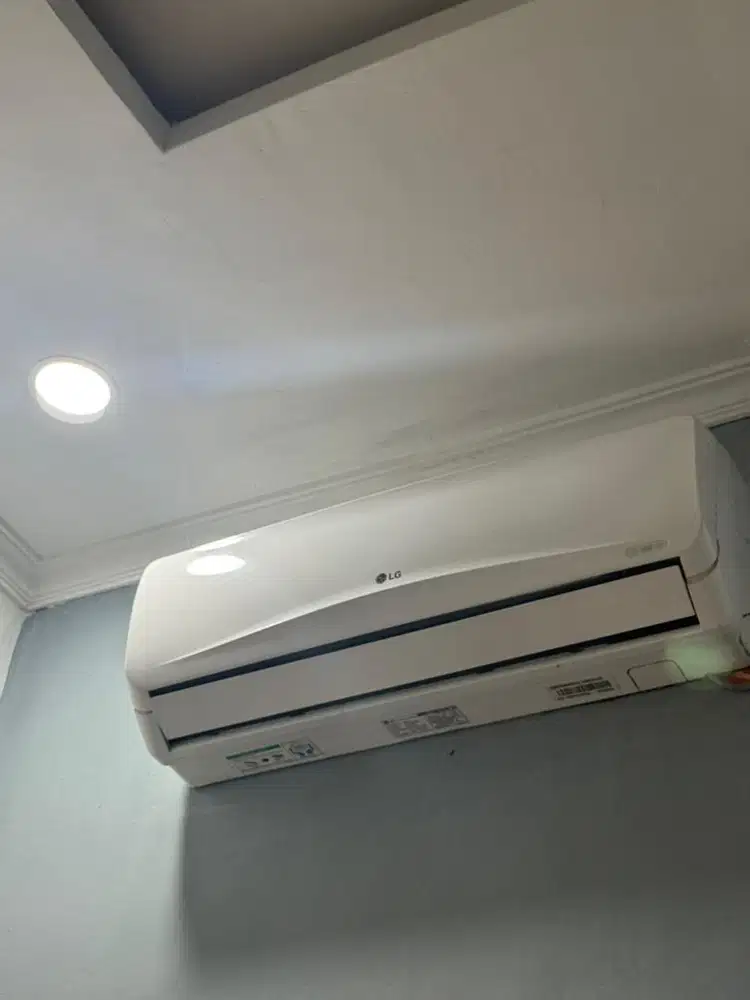 Dijual AC merk LG 1/2 PK