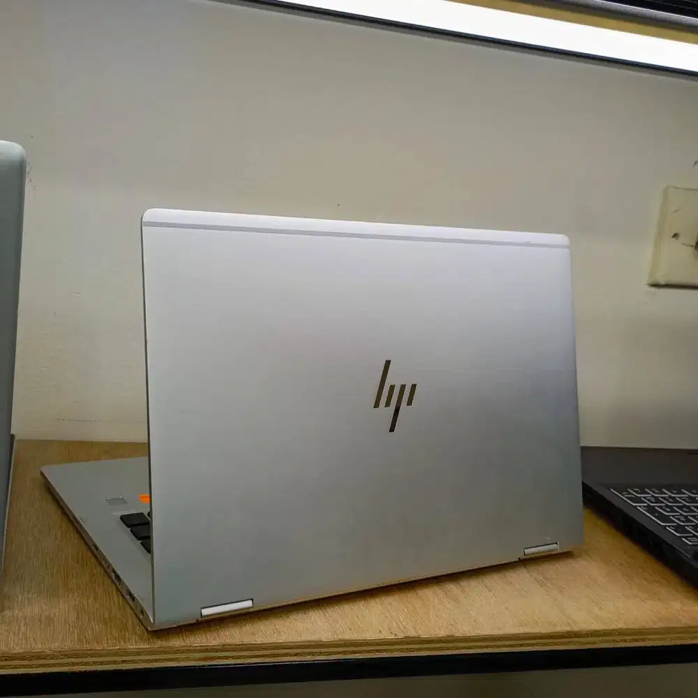 Laptop HP Elitebook x360 G2 Core i5 gen 7 Ram 8GB DDR4 SSD SSD 512GB