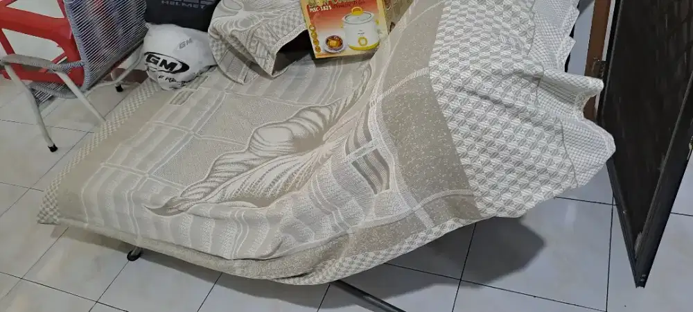Sofa santai kursi rebah sofabed single Kasur sandar santai
