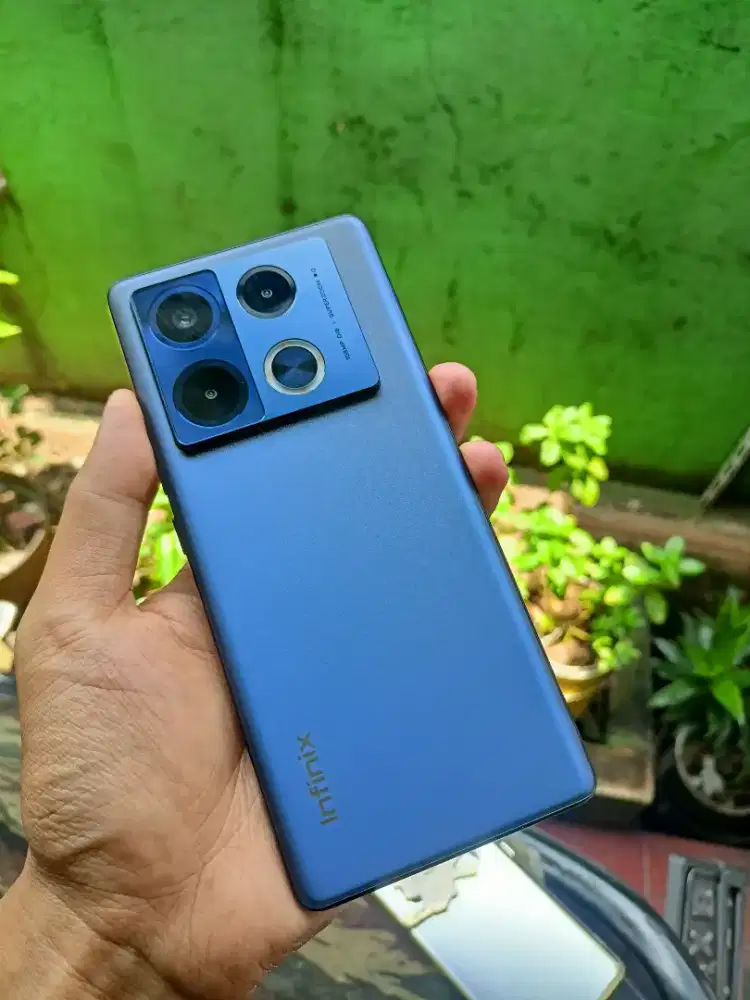Infinix Note 40 pro, Ram 8/256 layar lengkung