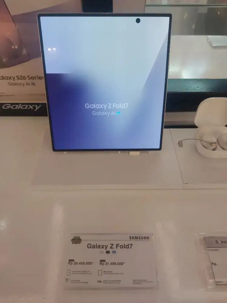 Samsung Galaxy Z Fold 7 Ram 12 Penyimpanan 512 GB