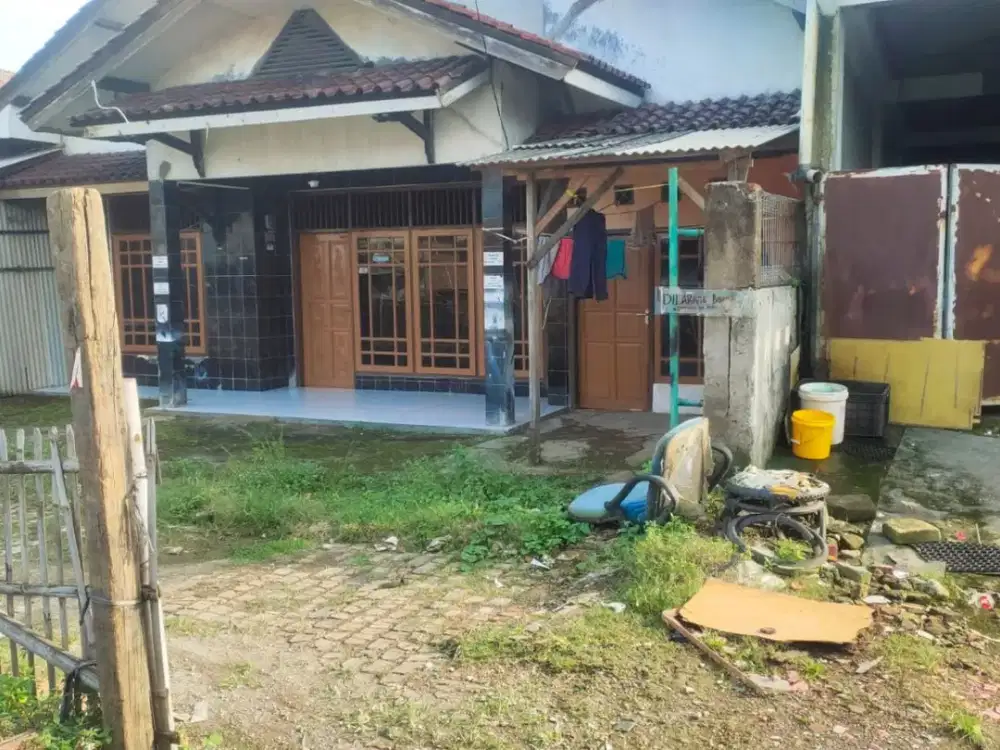 Disewakan Rumah bisa tempat Usaha di Cikarang Kab. Bekasi