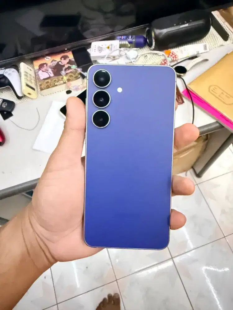 SAMSUNG S25 FE ( FANS EDITION )