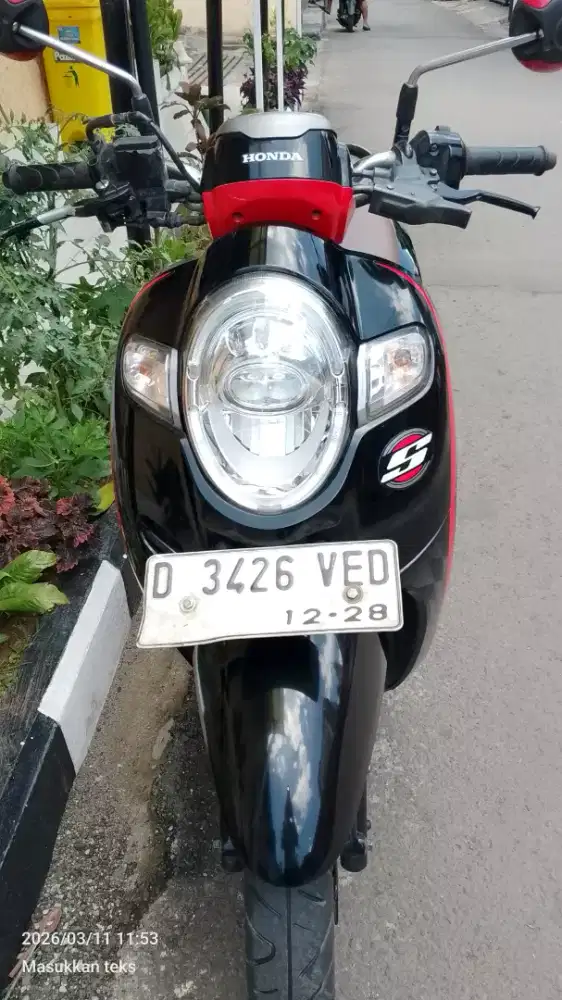 Scoopy  FI 2018  mesin bagus sekali  standaran