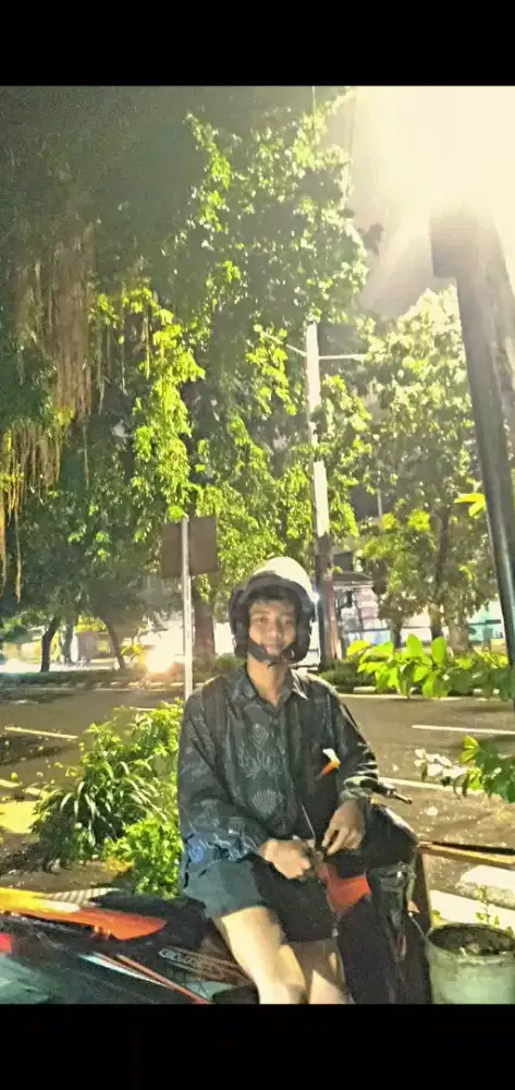 butuh pekerjaan yang ada tempat tinggalnya