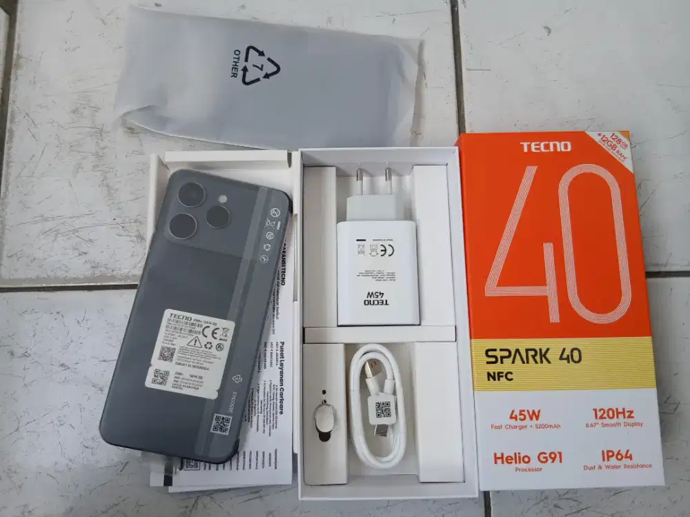 Tecno Spark 40 6/128 bukak kotak aja masih baru  garansi belum jalan