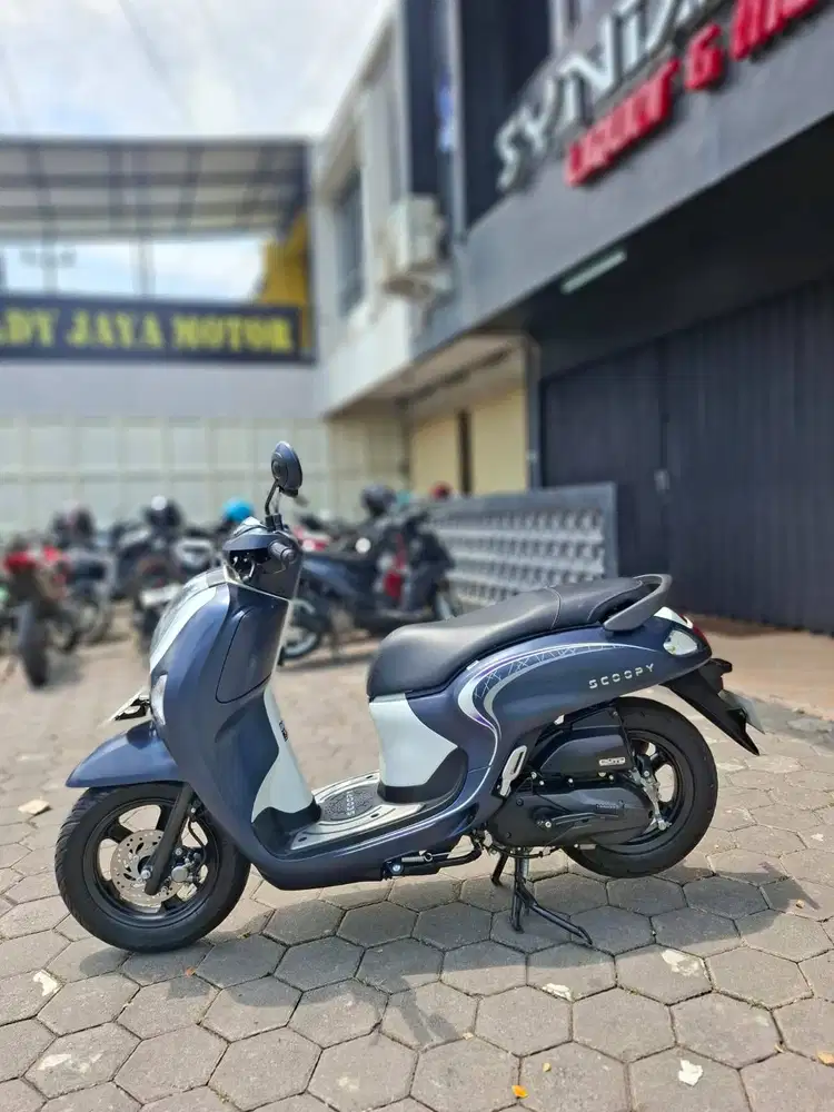 Honda Scoopy Fashion 2025