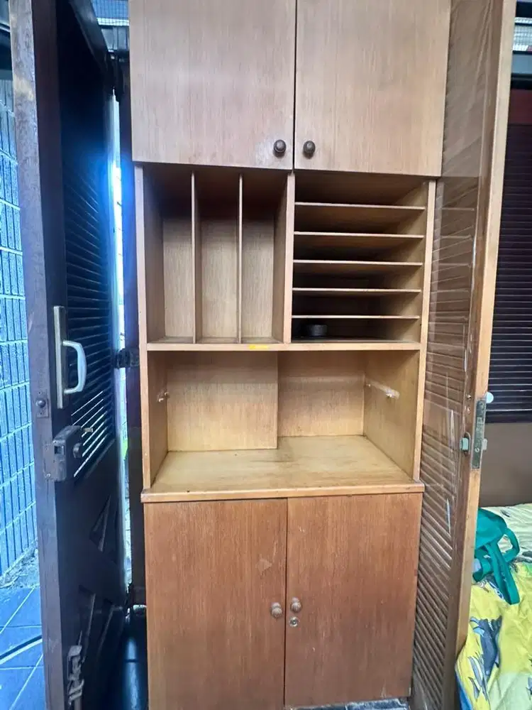 Desk dan rak buku kayu asli