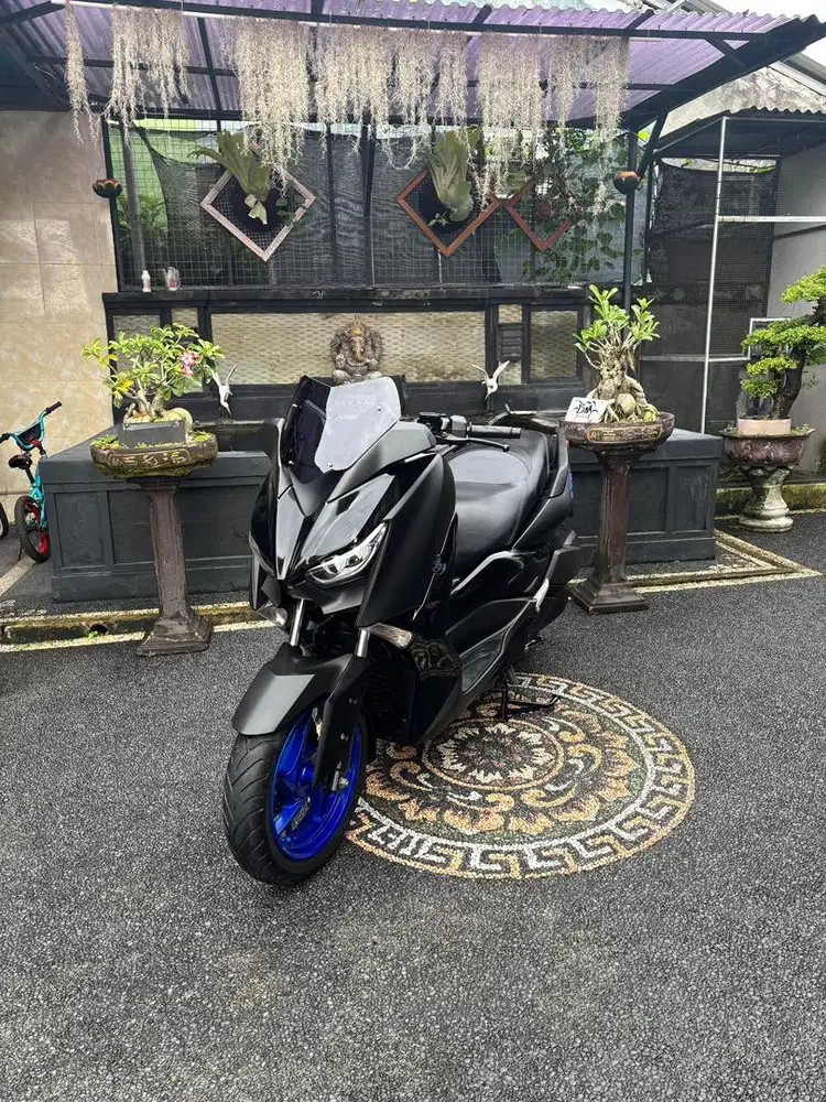 Xmax abs 2019 type terlengkap mulus terawat