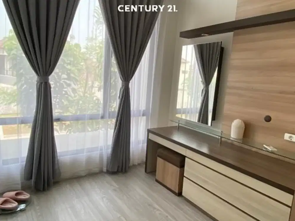 Disewakan Rumah Waterfront Nyaman  Strategis LT 60 M  LB 75m2