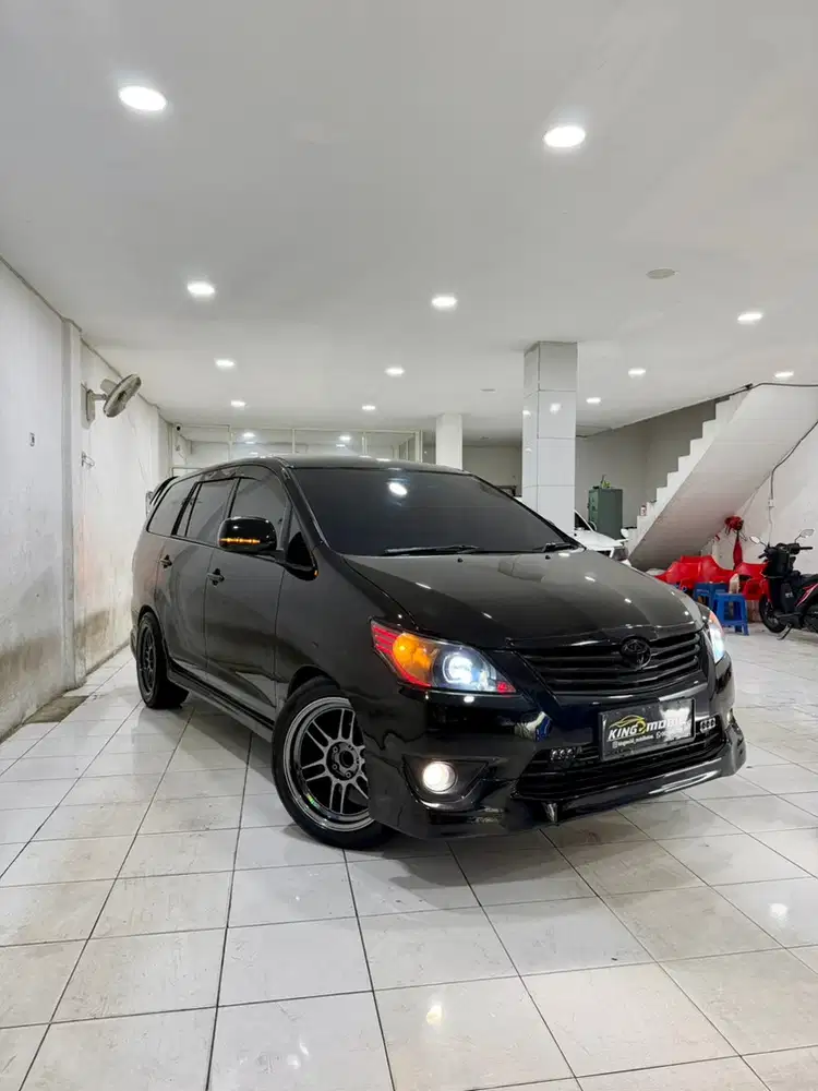 Toyota Kijang Innova 2.5 G matic diesel Tahun 2012 Modif tipis” ‼️