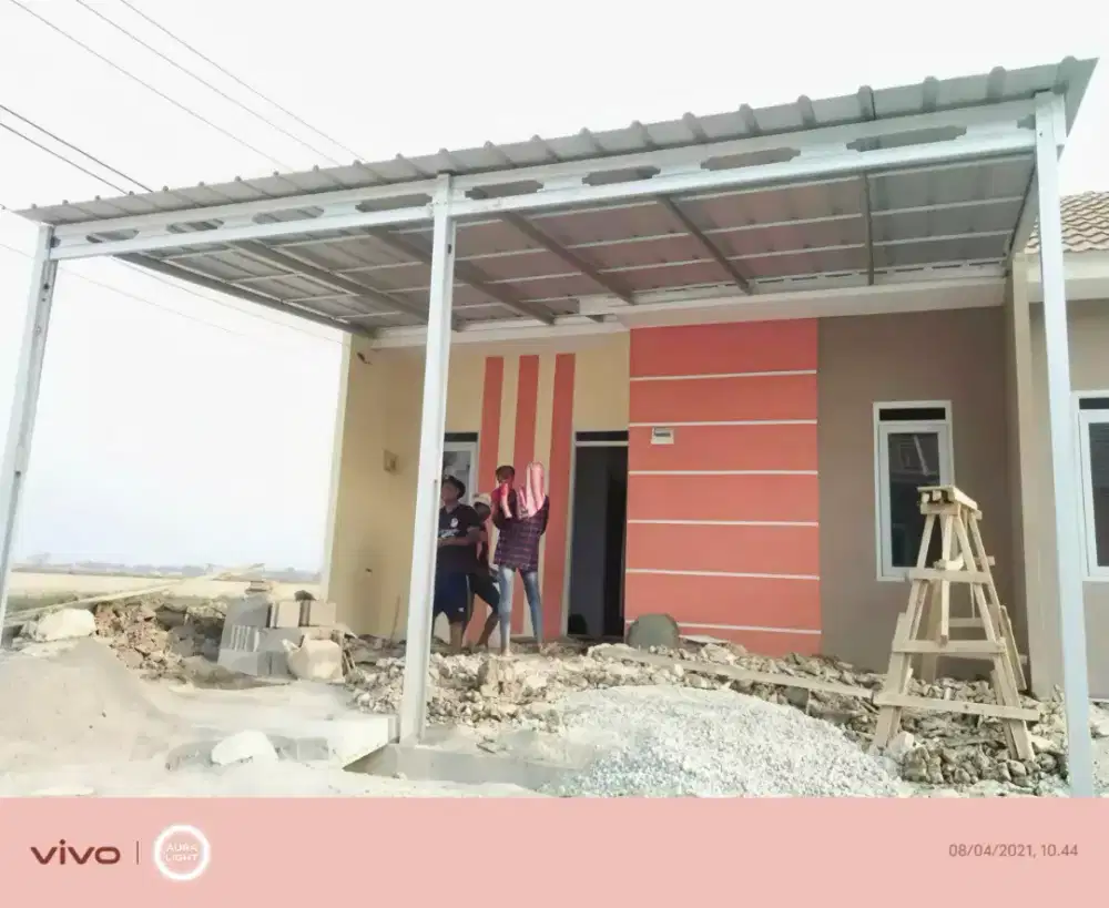 Kanopi rangka baja ringan