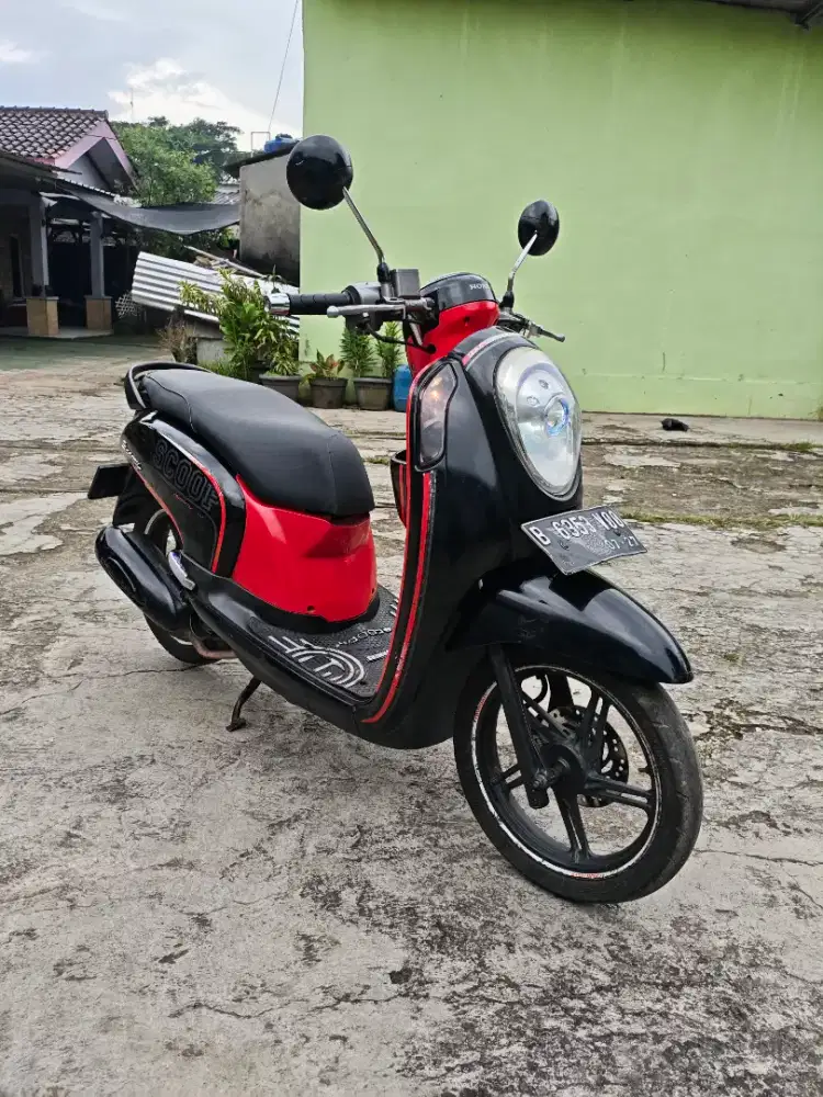FORSALE Scoopy sporty 2014 MULUS bagus'