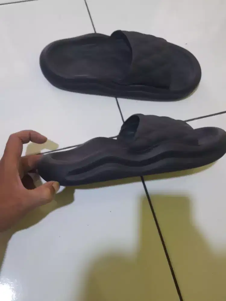 Sandal gaul no 38 39 masih bagus