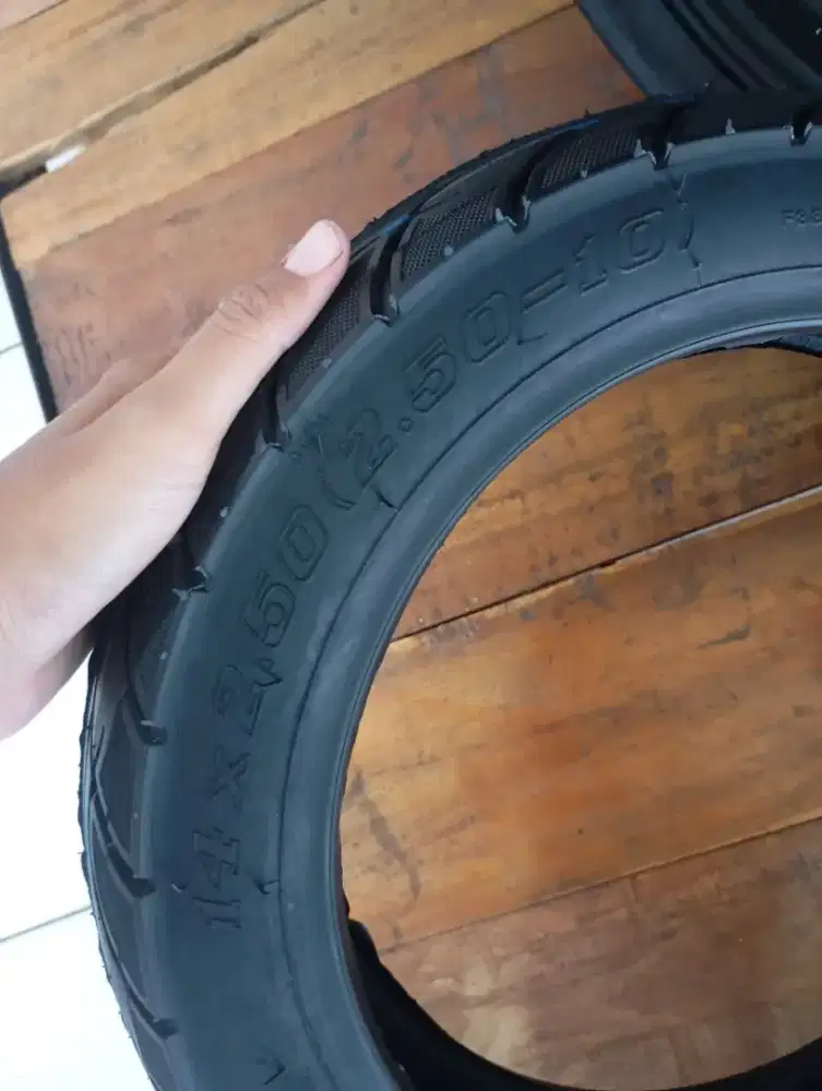 BAN TUBELESS UKURAN 14X2.50