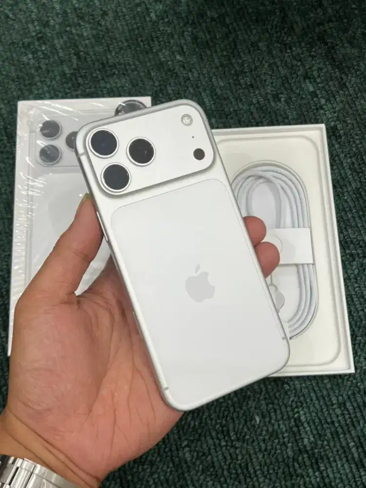 Iphone 17 promax 256 resmi iBox
