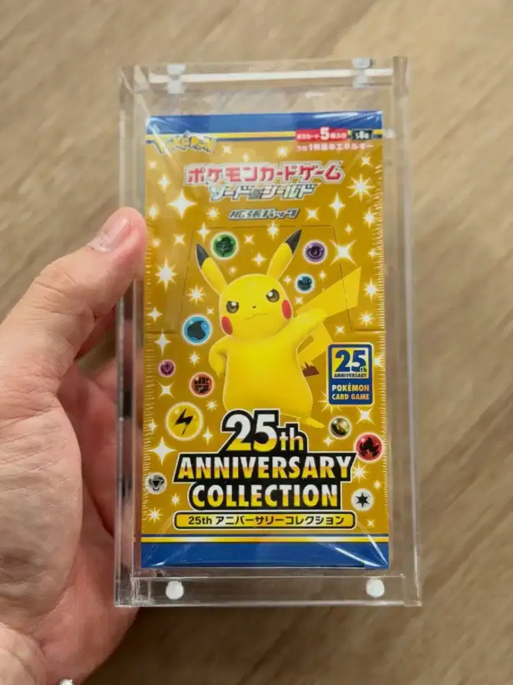 TCG POKEMON 25 TH ANNIVERSARY