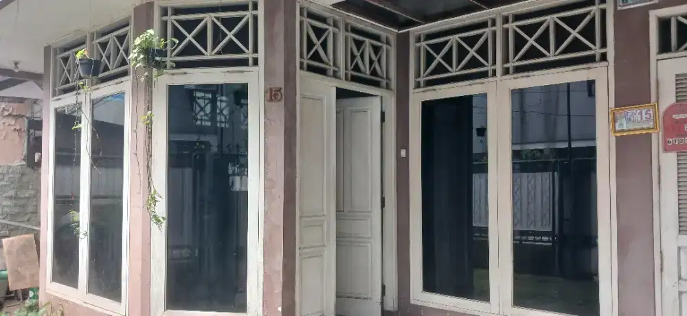 Dijual rumah tua tp layak huni di Xbata