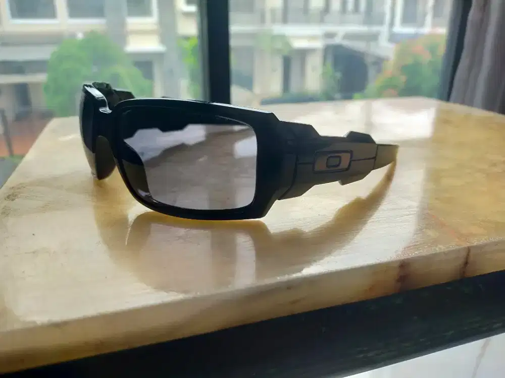 Kacamata Pria Oakley Oil Drum Legit