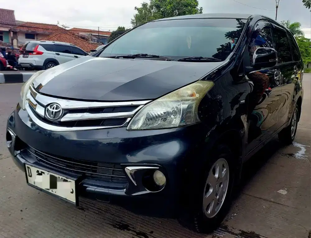 Toyota Avanza 2013/2014 Manual black mdf g - Pemakaian Pribadi antik