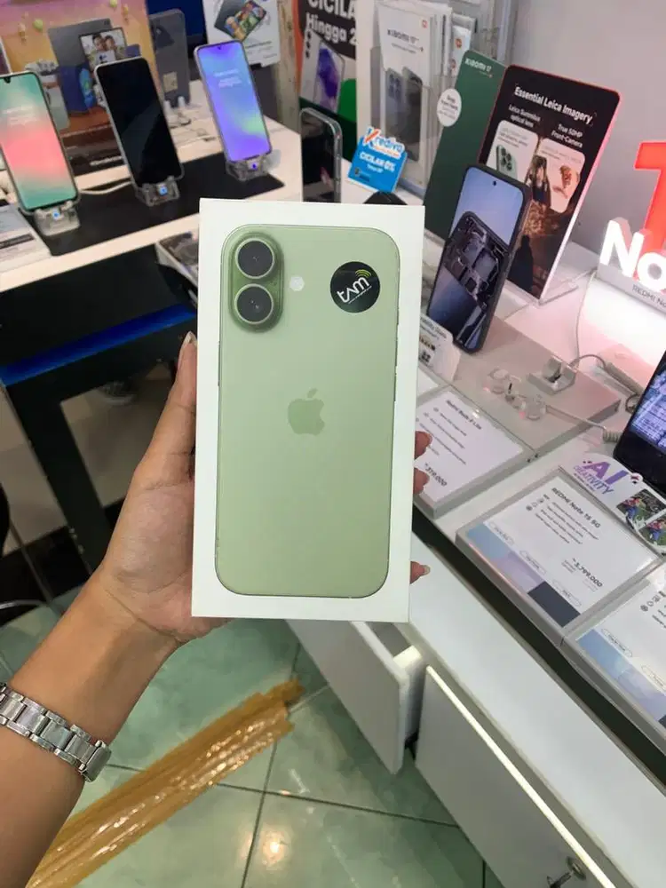 IPHONE 16 READY STOCK