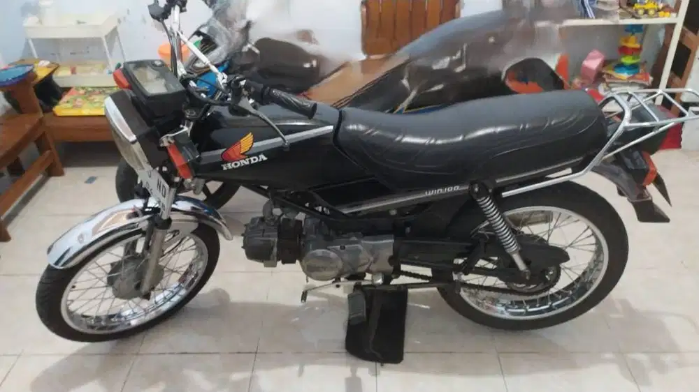 Honda Win 100 tahun 2002 Normal Taat Pajak