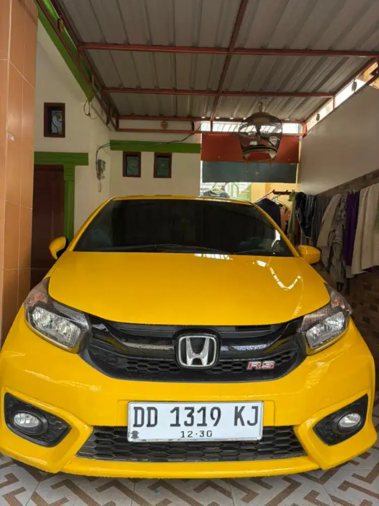 Honda brio satya E cvt, tahun 2020.