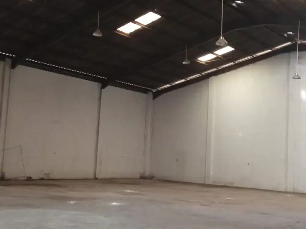 Disewakan Gudang  Cipondoh kav dpr