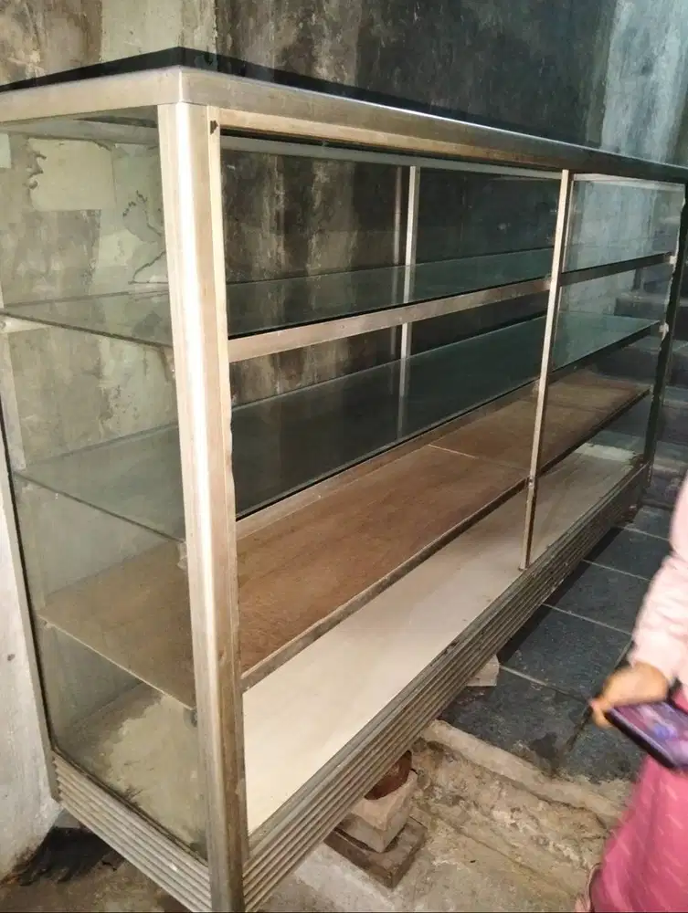 Etalase 2meter murah